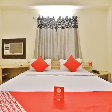 Oyo 8949 Atman Bungalows Ahmadabad Zewnętrze zdjęcie