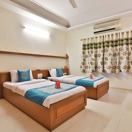 Oyo 8949 Atman Bungalows Ahmadabad Zewnętrze zdjęcie