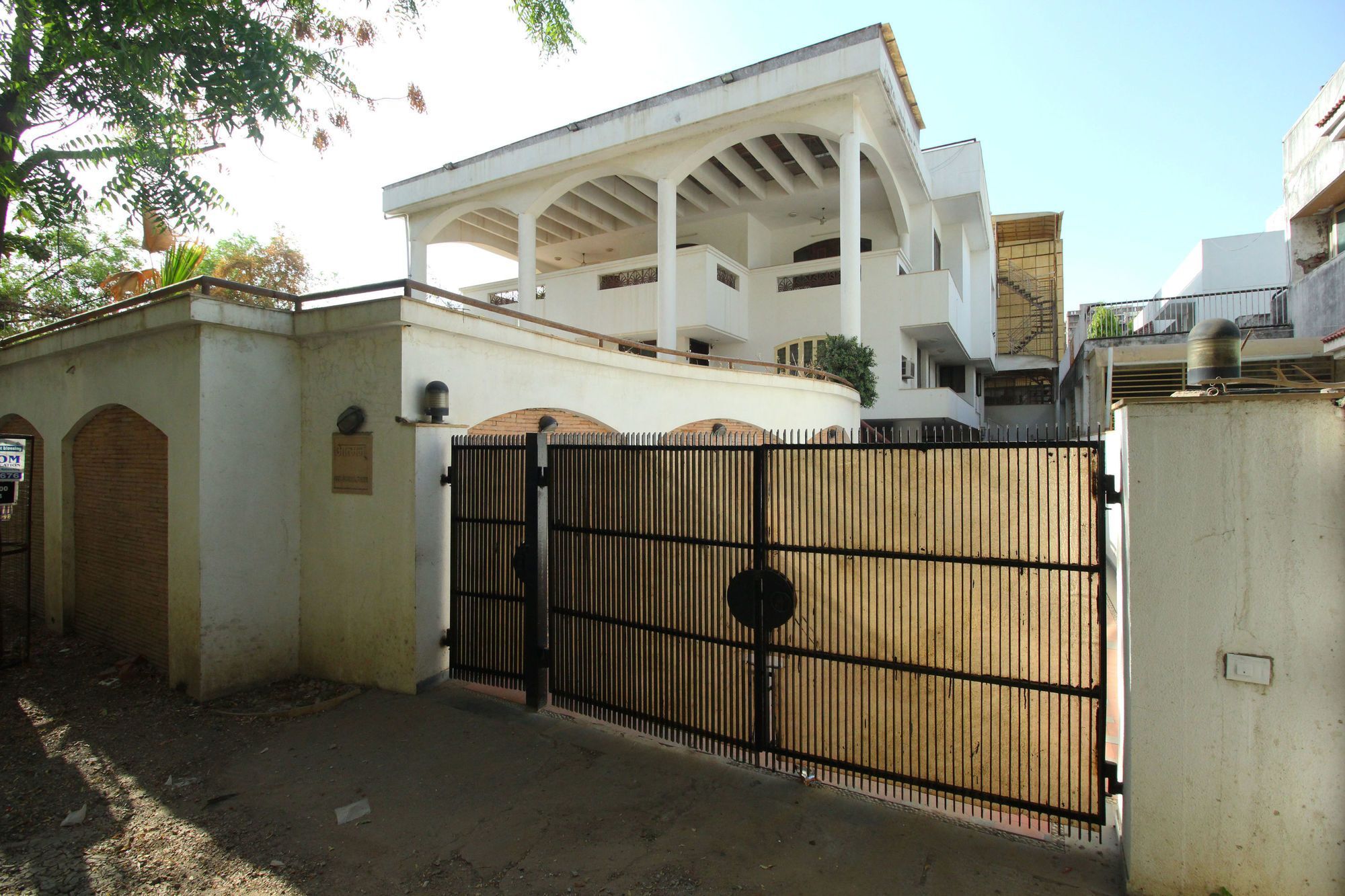 Oyo 8949 Atman Bungalows Ahmadabad Zewnętrze zdjęcie
