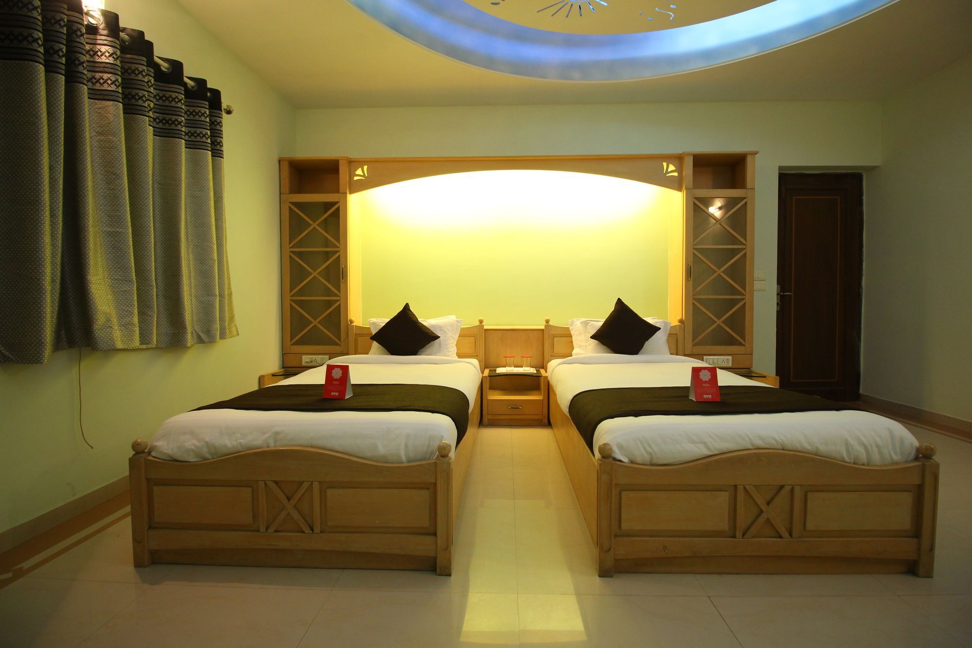 Oyo 8949 Atman Bungalows Ahmadabad Zewnętrze zdjęcie
